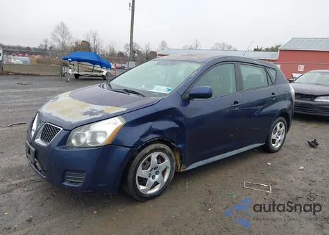 2009 Pontiac Vibe z USA, uszkodzony, nr VIN 5Y2SP67899Z469602